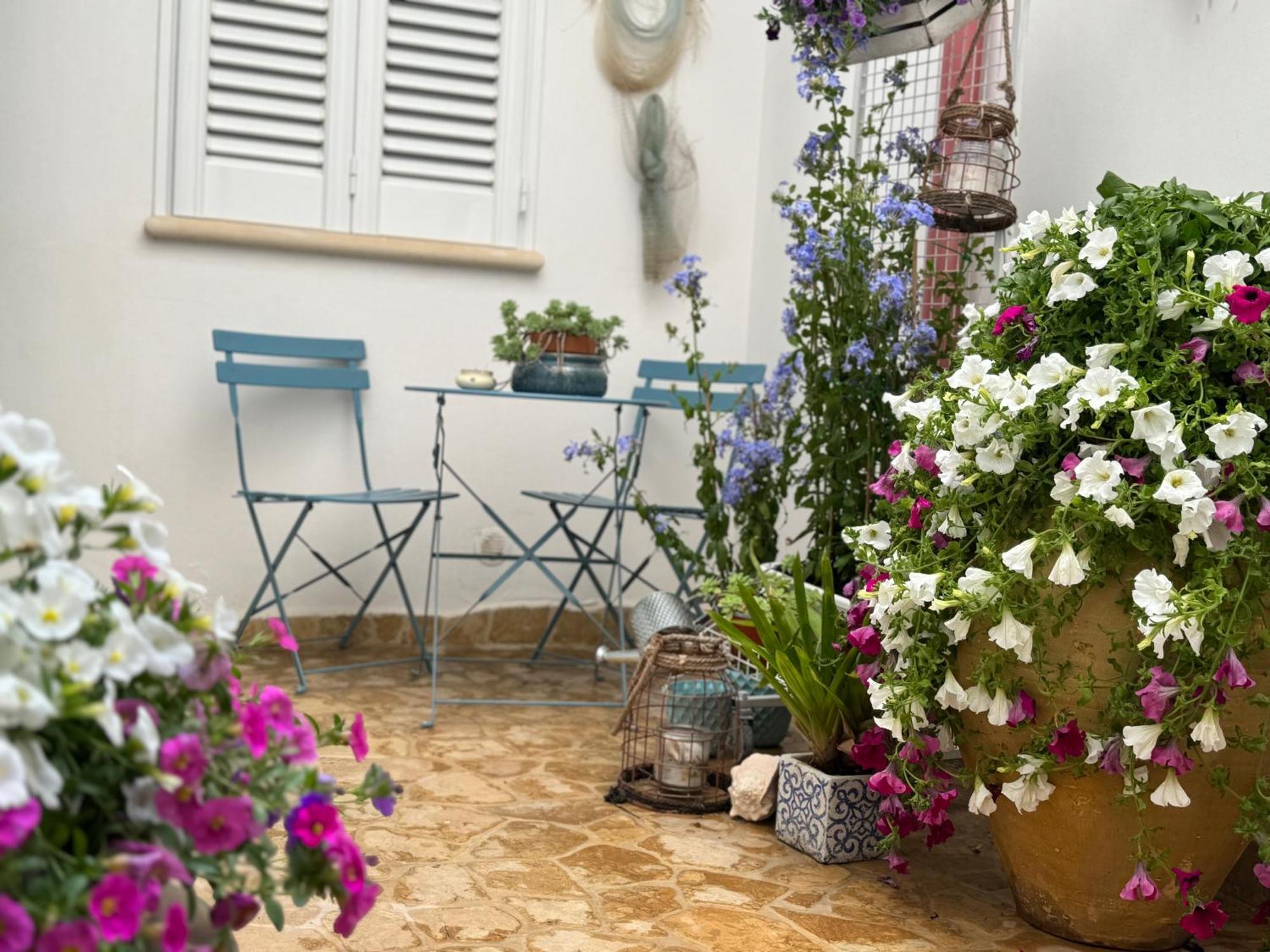 B&B Vie Del Mediterraneo Porto Cesareo Exterior foto